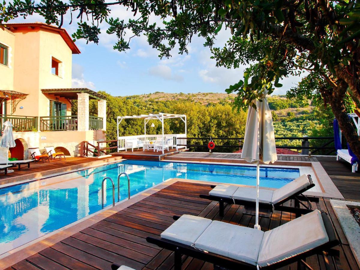 Villa Amvrosia Nr Kalives Crete Arménoi Exteriör bild